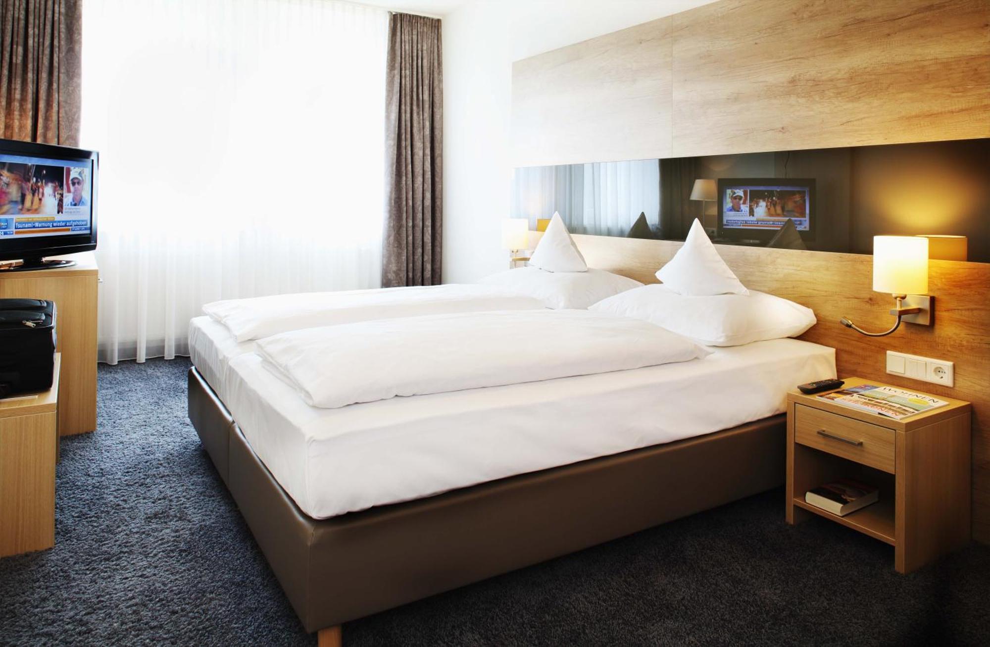Brackweder Hof Hotel บีเลอเฟล์ด ภายนอก รูปภาพ